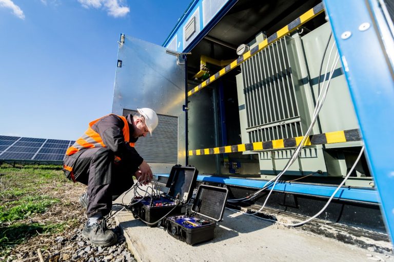 Transformer Efficiency Standards: What You Need to Know - UTB Transformers